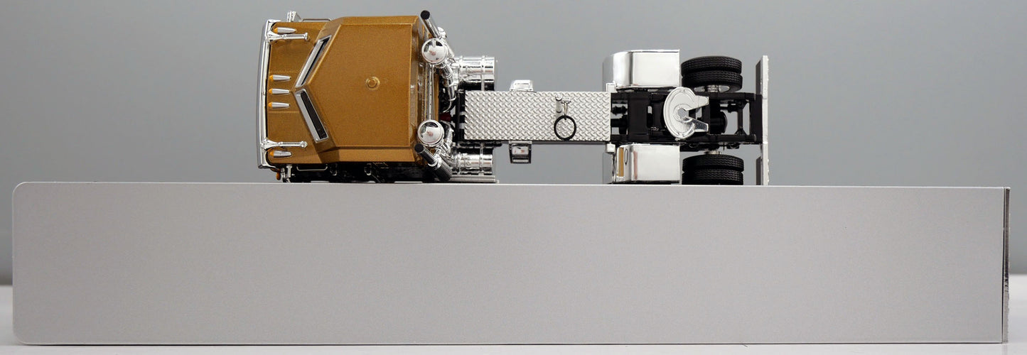 #60-2125 Gold Black Kenworth K100 COE Wilson Livestock Trailer