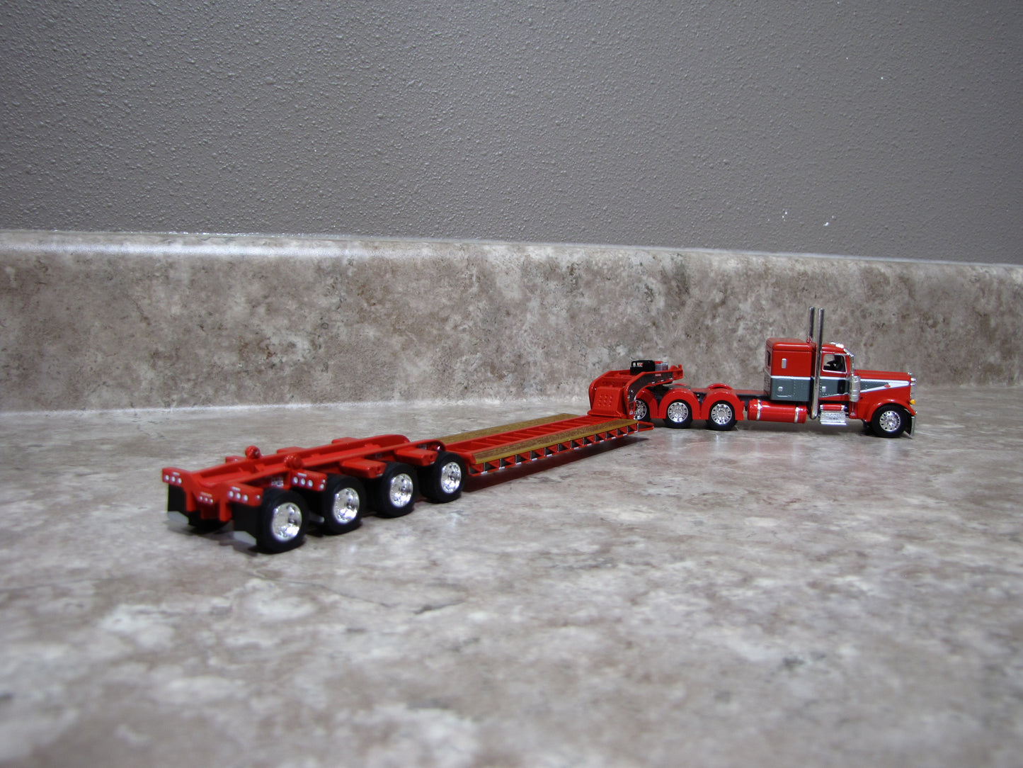 DCP #60-1971 Hammett Excavation Peterbilt 389 W Lowboy Trailer