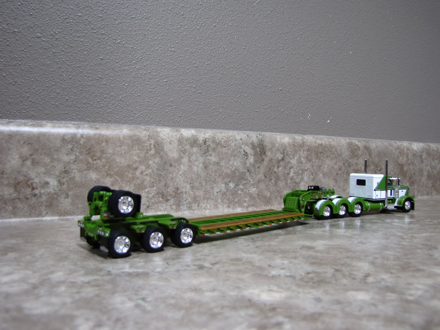 DCP #60-1973 Metallic Green Peterbilt 389 W Lowboy Trailer