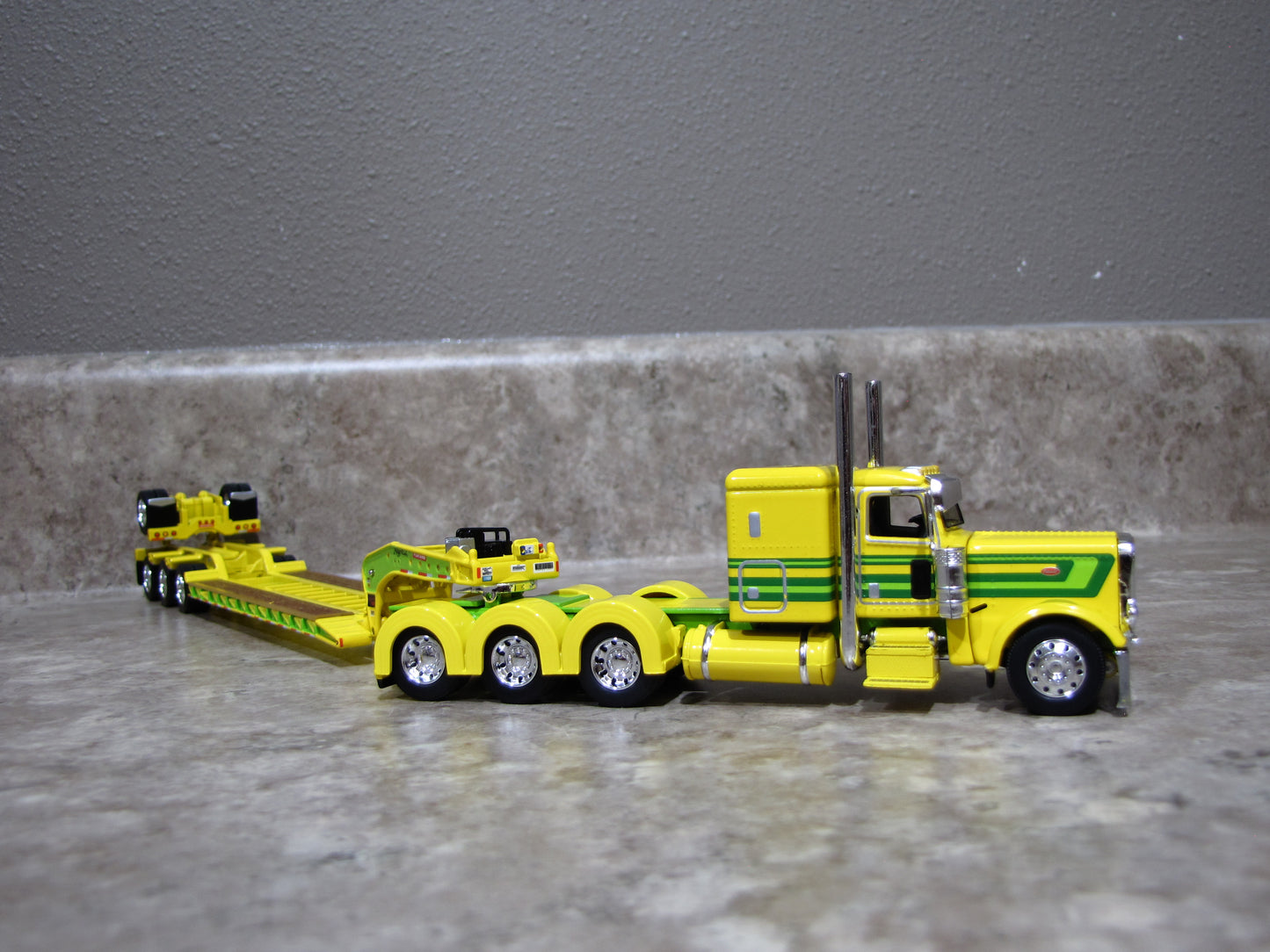 DCP #60-1974 Yellow Green Peterbilt 389 W Lowboy Trailer