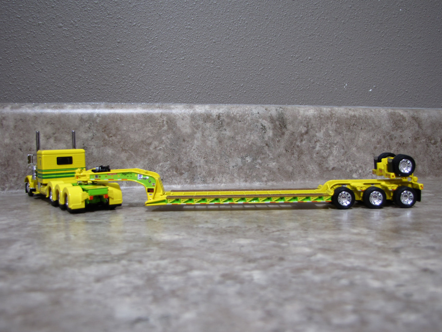 DCP #60-1974 Yellow Green Peterbilt 389 W Lowboy Trailer