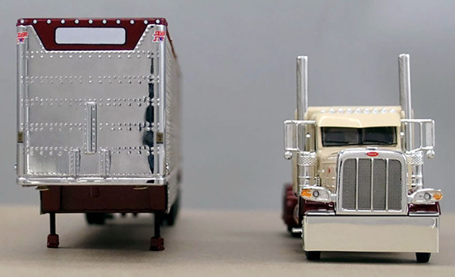 RETIRED #60-0938 Garnet Red & Cream Peterbilt Livestock Set