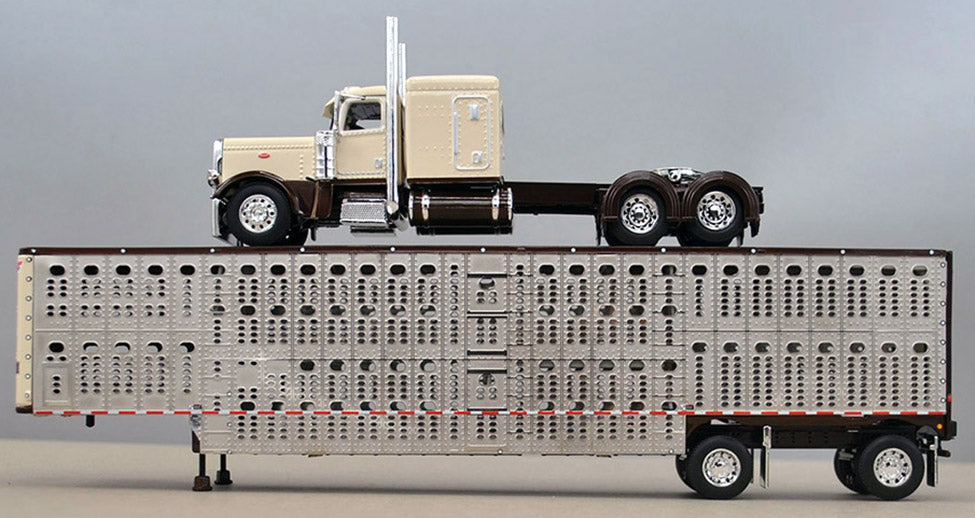 RETIRED #60-0939 Brown & Cream 389 Peterbilt Livestock Set