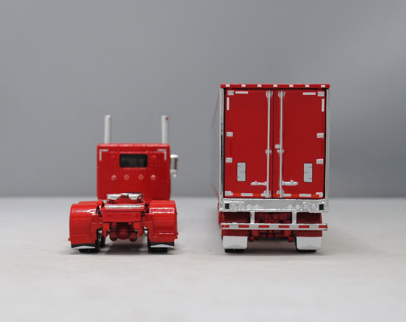 #60-1324 1/64 Red Peterbilt 389 w/Chrome Utility 53' Spread-Axle Carrier Reefer (Red)