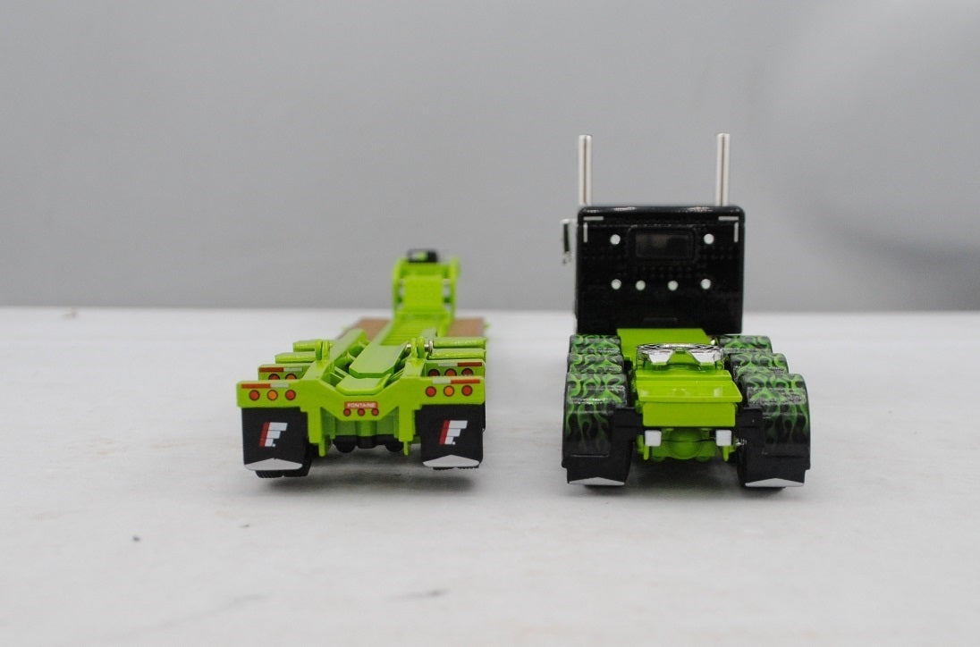 #60-1475 Black/Lime Green Peterbilt 389 w/ Lowboy Trailer & Flip Axle