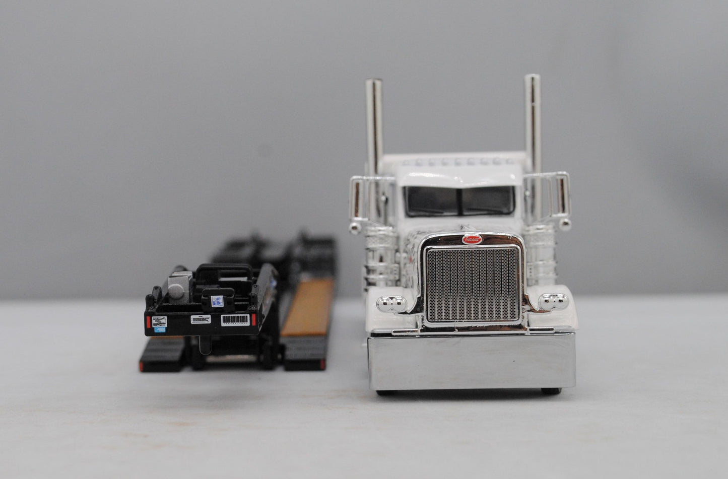 #60-1476 White/Black Flames Peterbilt 389 w/ Lowboy Trailer & Flip Axle