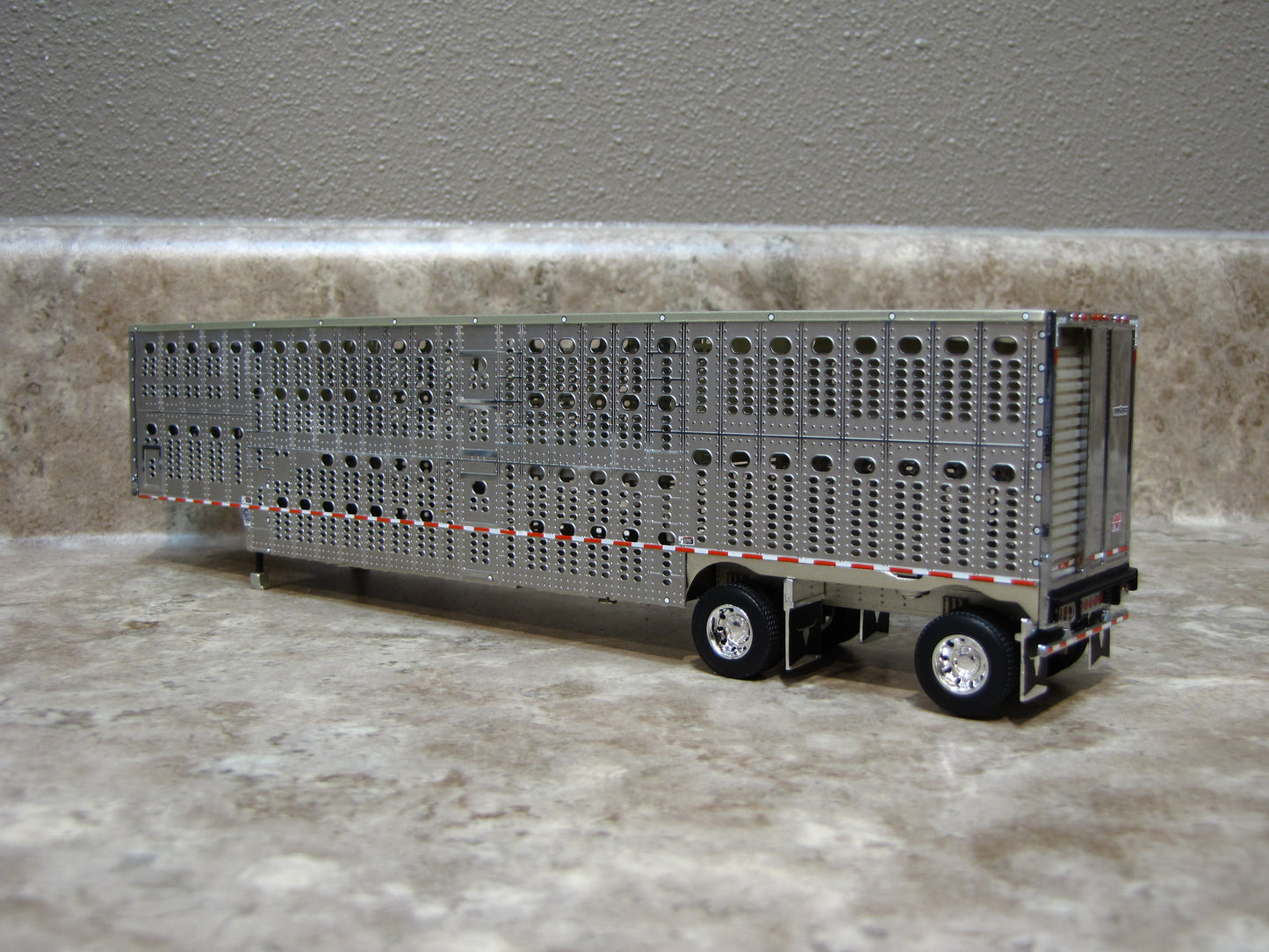 TRL 1105 Silver Sided White Lights Wilson Spread-Axle Livestock Trailer
