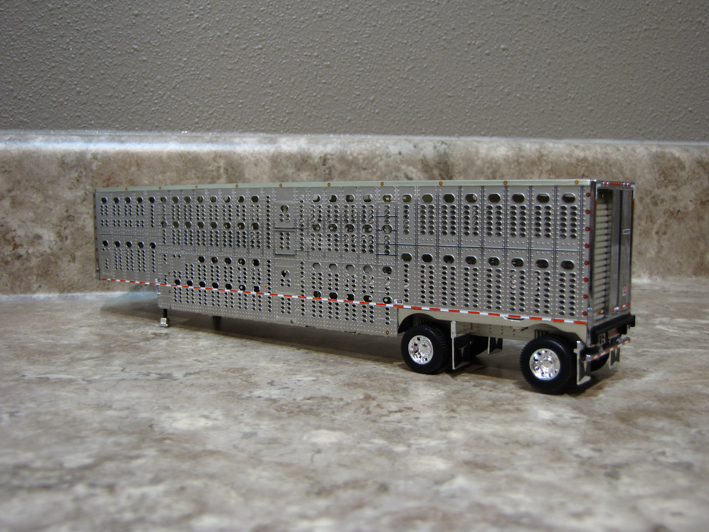 TRL 1104 Silver Sided Amber Lights Wilson Spread-Axle Livestock Trailer