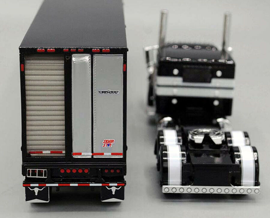 RETIRED #60-0520 Black & White 389 Peterbilt Livestock Set