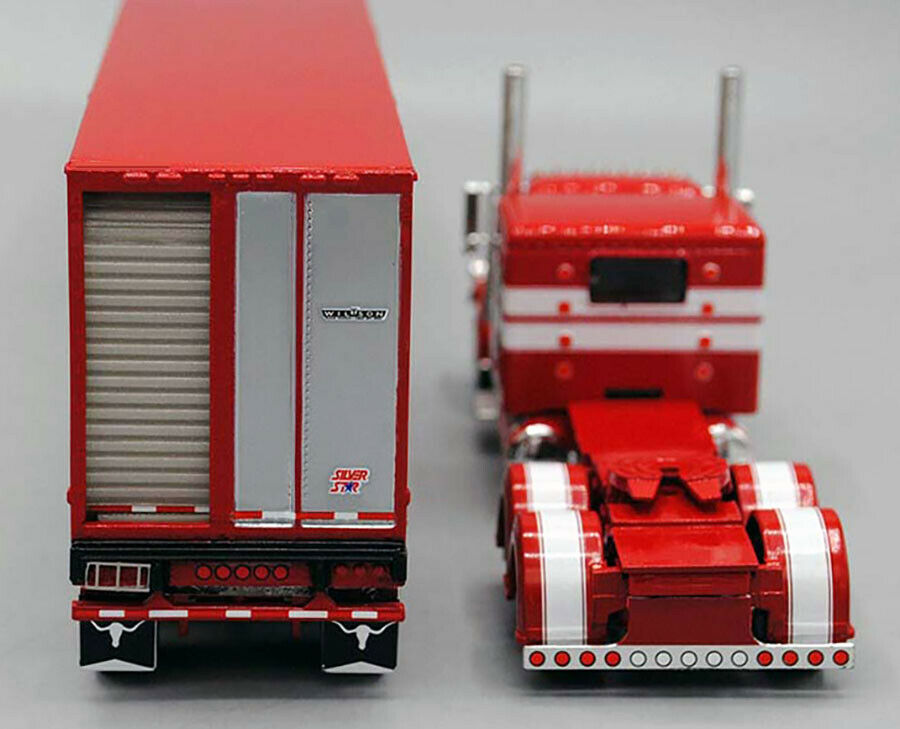RETIRED #60-0521 Red & White 389 Peterbilt Livestock Set