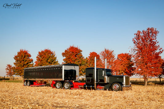 #60-2274 Hartman Farms American Dream Peterbilt w/ Wilson Grain Trailer