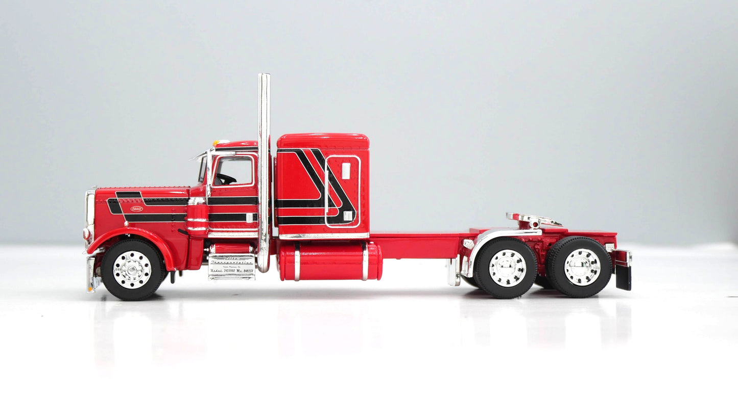 #60-2303 Elite Money Team Red Peterbilt & Refrigerated Trailer