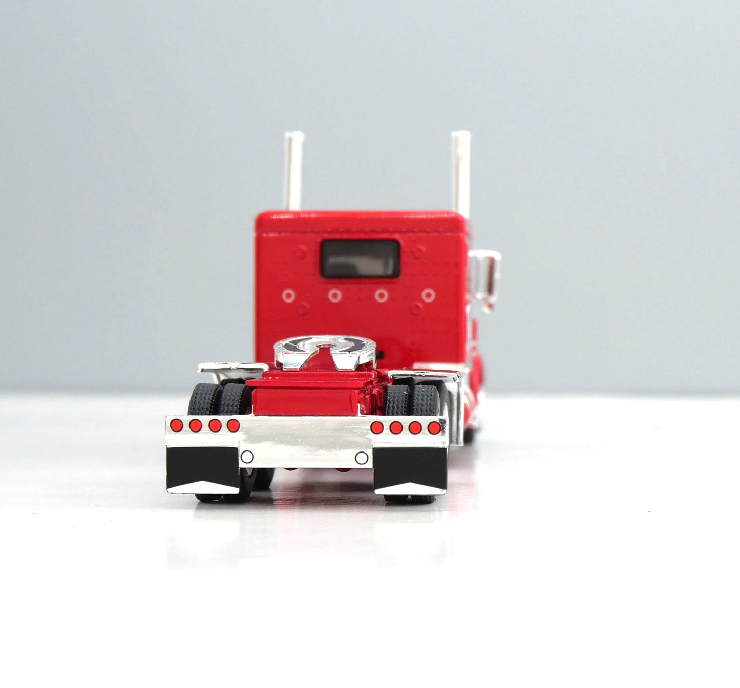 #60-2303 Elite Money Team Red Peterbilt & Refrigerated Trailer