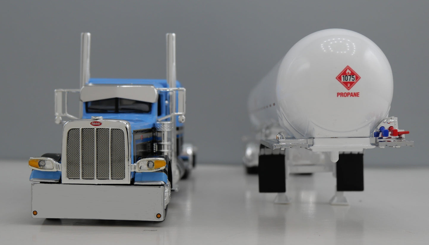 #69-2304 Blue/Black Peterbilt 389 & Tank Trailer