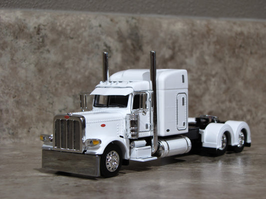 CAB 1739 White 389 Peterbilt Semi Truck