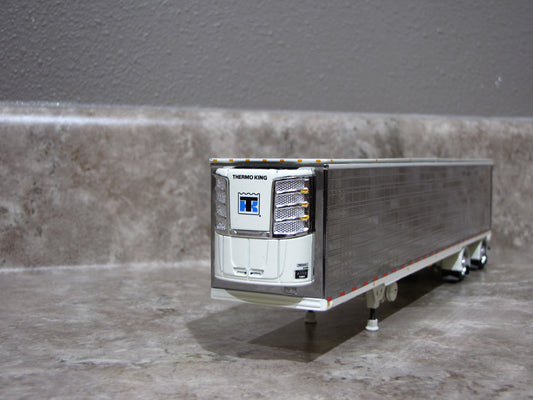 TRL 1736 Chrome Cream Utility Refrigerated Spread Axle Trailer