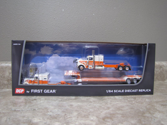 #60-2138 Kulak & Sons 3 Peterbilt 389 w Lowboy Trailer