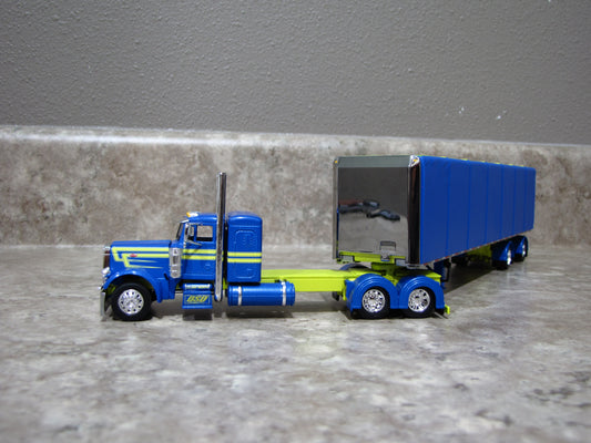 #69-1679 1/64 scale Big Rigs DSD Transport Peterbilt 379