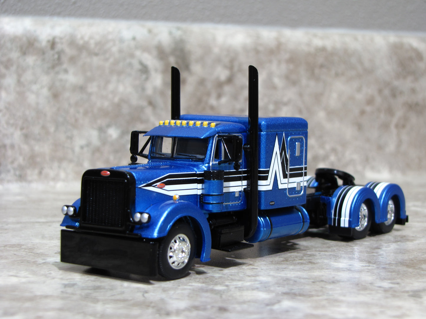 CAB 1730 Blue Black White 379 Peterbilt Semi Truck