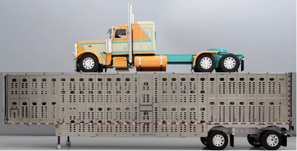 #60-2245 Peach/Teal Peterbilt w/ Wilson Livestock Trailer