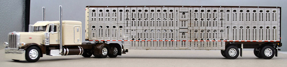 RETIRED #60-0939 Brown & Cream 389 Peterbilt Livestock Set