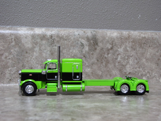 CAB 1311 Lime & Black 389 Peterbilt Semi Truck